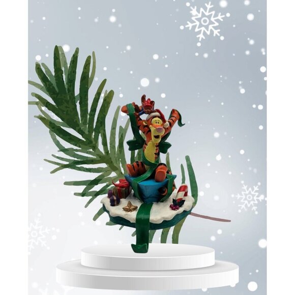 Vintage Disney It's A Small World Holiday - Tigger & Roo Stocking Holder - Picture 1 of 16
